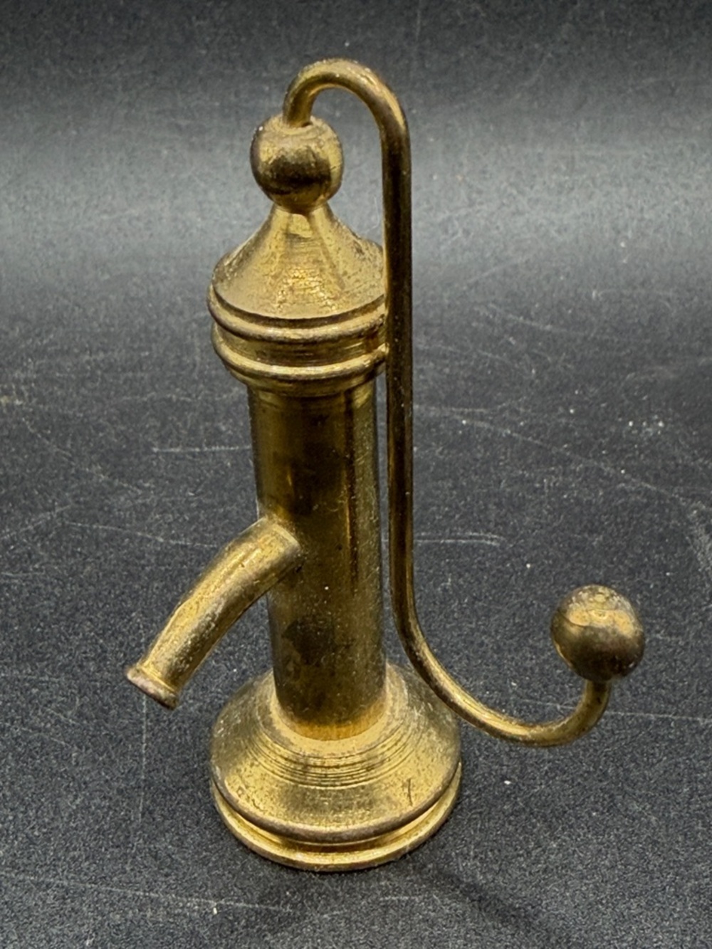 Vintage Brass Hand Water Pump Dollhouse Figurine Collectible Trinket Decor
